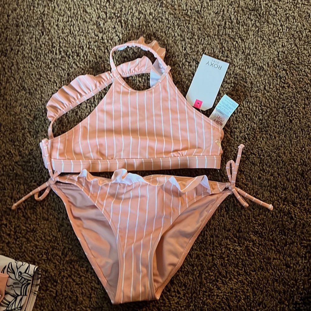 Bathing suit